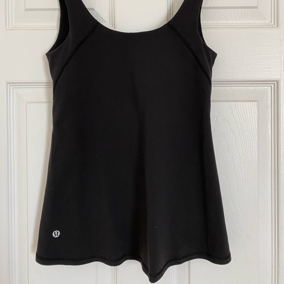 lululemon athletica Tops - Lululemon tank with built-in bra